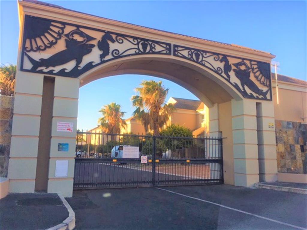 2 Bedroom Flat for Sale - Western Cape